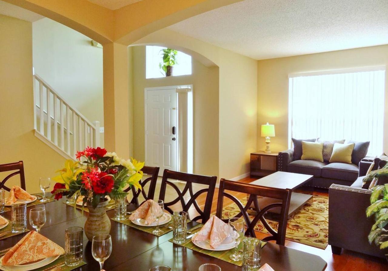 Edwin Island - Luxury Home, Excellent Location, Gated-Community كيسيمي المظهر الخارجي الصورة